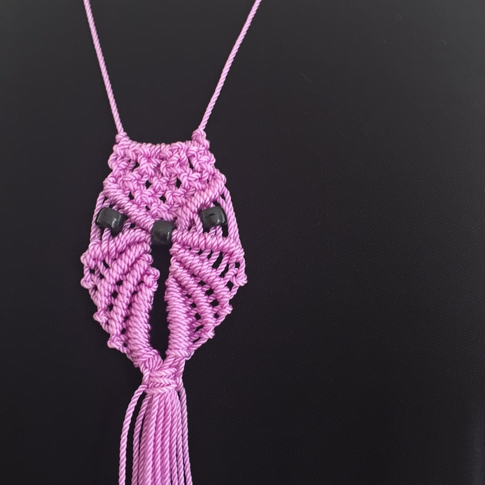 Macramé owl necklace - Picture 2 of 12